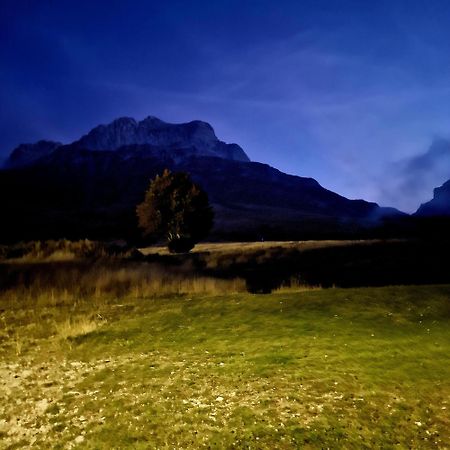 La Tana Del Capriolo Apartment Prati di Tivo Bagian luar foto