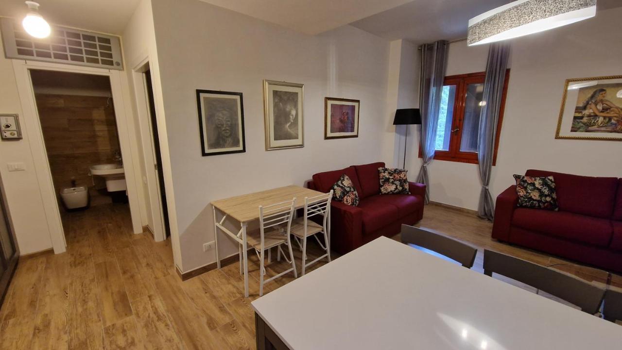 La Tana Del Capriolo Apartment Prati di Tivo Bagian luar foto